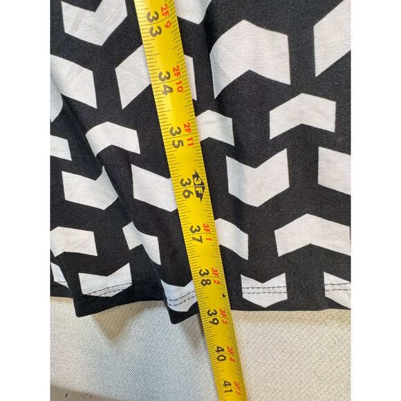 Robert Louis Womens A-Line Midi Skirt Size L Black White Geometric Casual Chic - Picture 6 of 11